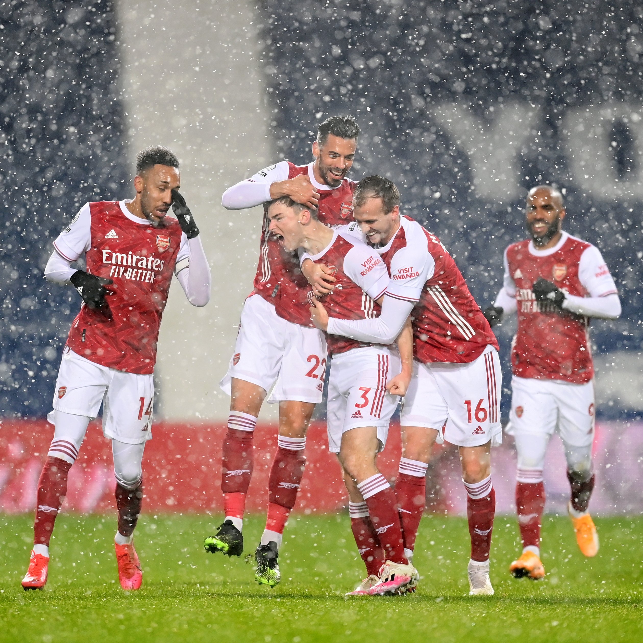 Arsenal celebrates