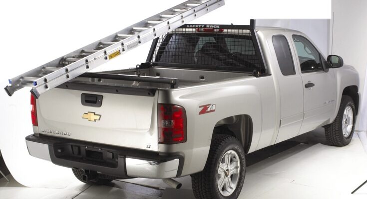 What Is the Best Way to Transport a Ladder in a Van or Pickup Truck?